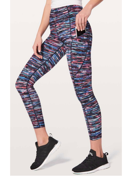 Lululemon Pants - Lululemon Fast & Free 7/8 Tight II *Nulux 25"
Hinshu Alpine White Multi Sz 6!